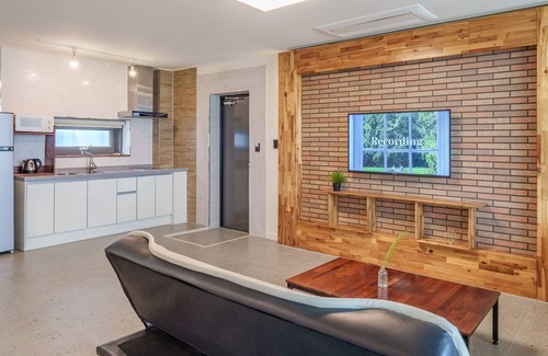 Gangneung House | K Pool Villa in Gangneung
