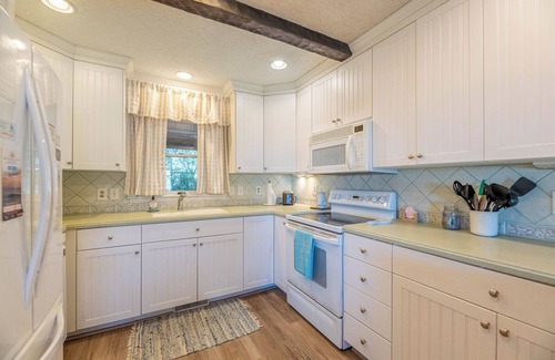 Sea Scape House | K0028 Seascape Cottage. Private Pool, 300 Yards to the Beach