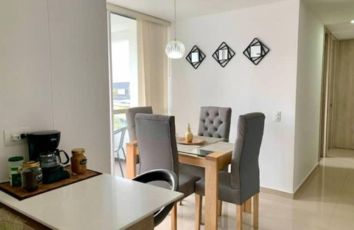 Sabaneta Apartment | K10 Luxurious Apartament, Parking & Pool