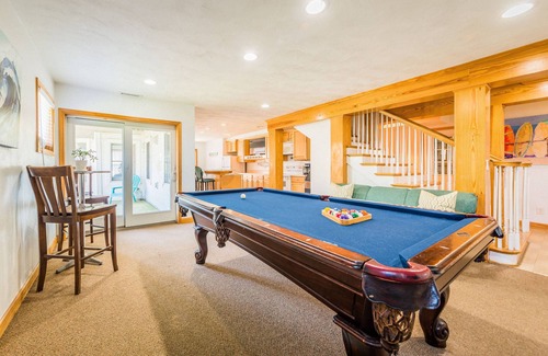 Kill Devil Hills House | K1123 Glad Tidings Oceanside, Spacious 10 BD, Pool/Hot Tub, Pets OK