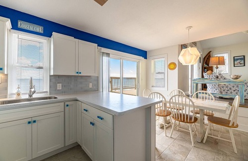South Nags Head House | K1128 Sun Trippin'. OCEANFRONT, Large Sun Decks, Well Cared For!