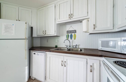 Kill Devil Hills Condo | K1410 Loggerhead Landing. Kill Devil Hills. Condo Just Steps to the Beach!