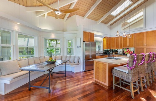 Hanalei House | Ka Makana on Weke Rd in Hanalei, A/C & Short walk to Hanalei Bay TVNC #1333