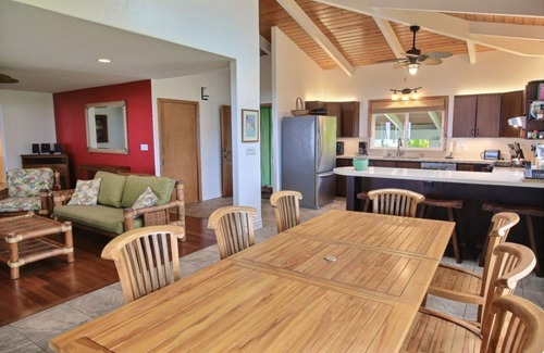 Hanalei House | Ka Nani, steps from the sand! The center of Hanalei Bay. Best $ on the bay.