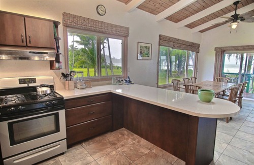 Hanalei House | Ka Nani, steps from the sand! The center of Hanalei Bay. Best $ on the bay.