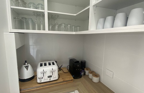 Rules Beach House | Kaarakin Beach House - Option 3 - Escape the world and simply relax - Keg Option