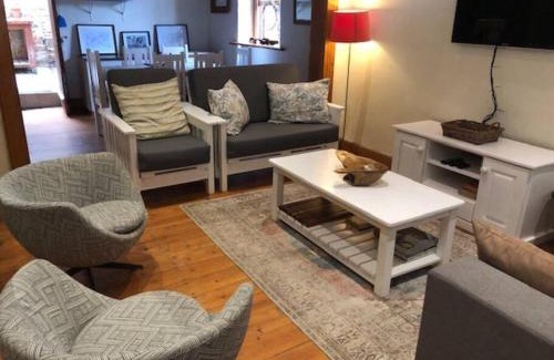 Mossel Bay House | Kabeljassie - Mossel Bay Central