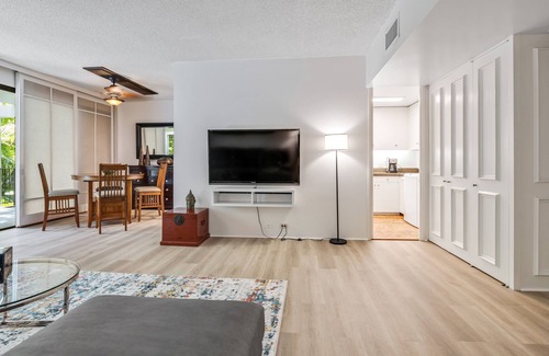 Waialae Iki Apartment | KAHALA BEACH APARTMENT