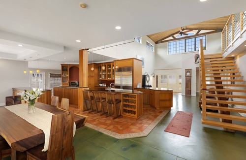 Kahala House | Kahala Seaside: Beautiful Nautical-Themed Home w/AC, Yard, Private Pool & Spa!