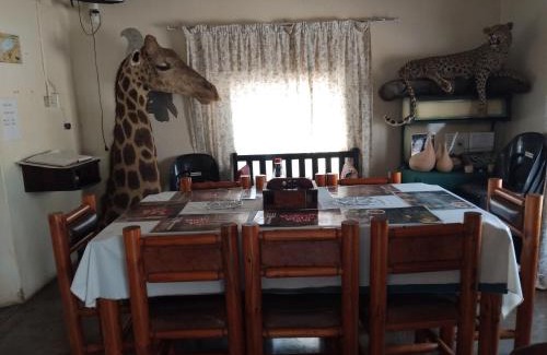 Outjo House | Kai-Oms Backpackers Lodge