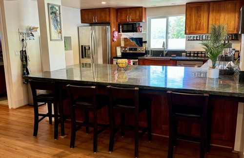 Kailua Cottage | Kailua 2 Bedroom, 2 Bath Private Unit - 15 Minute Walk to Beach