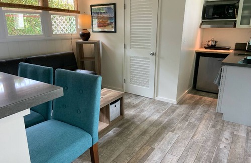 Kalama Tract Cottage | Kailua Beach Cottage with A/C