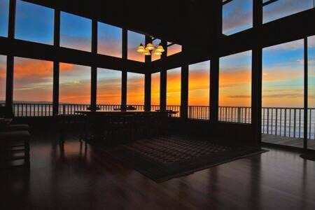 Dillon Beach House | Kailua Bluffs Oceanfront