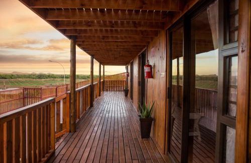 Upington Cabin | Kalahari Lion's Rest