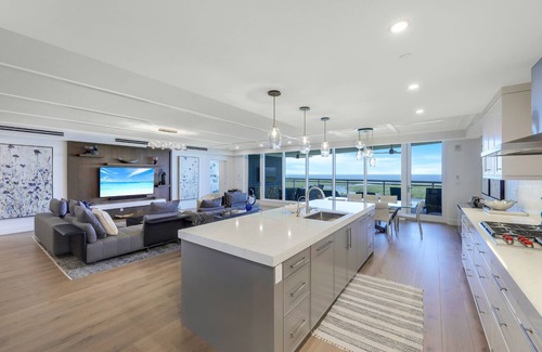 North Naples Condo | Kalea Bay - William Raveis Rentals