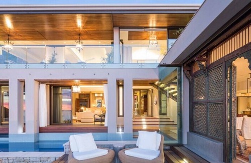 Camps Bay Villa | Kaleidoscope - Unveiling a Luxury Retreat Beyond Imagination
