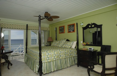 Morne Rouge Hotel | Kalinago Beach Resort