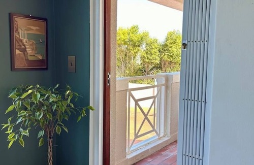 Kalk Bay Apartment | Kalk Bay Secure Seaside Apartment