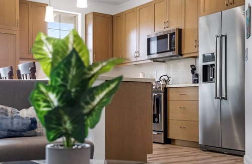 Makaha Valley House | Kalo Homes ~ Makaha Valley Oasis!