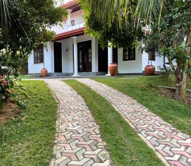 Dickwella Bed & Breakfast | Kalpa Place Hiriketiya