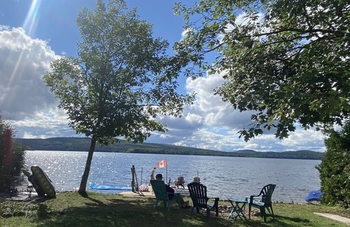 Madawaska Valley Cottage | Kamaniskeg Lakehouse