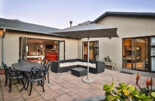 Myoli Beach House | Kamma Kai Beach Villa