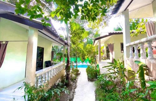 Bai Lan Resort | Kamrai Homestay