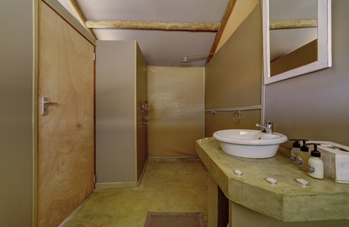 Kanaan Other | Kanaan N/a'an ku sê Desert Retreat