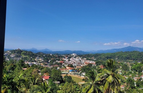 Kandy House | Kandy City View MPM Guest Room - 2A1