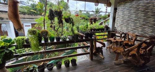 Katugastota House | Kandy Comforts