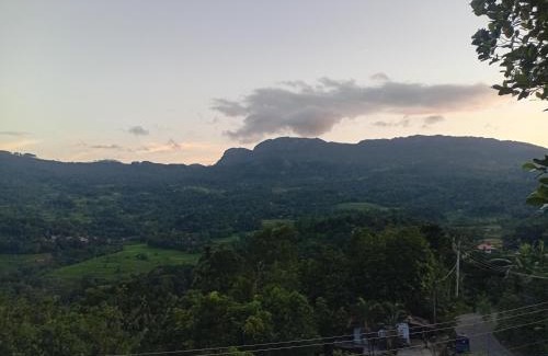 Moragolla Hotel | Kandy Golden Breeze