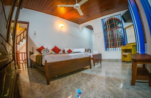 Peradeniya House | Kandy Leisure
