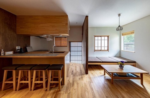 Central Kyoto Villa | KANETSUNE-Temple Lodging In Cultural Property