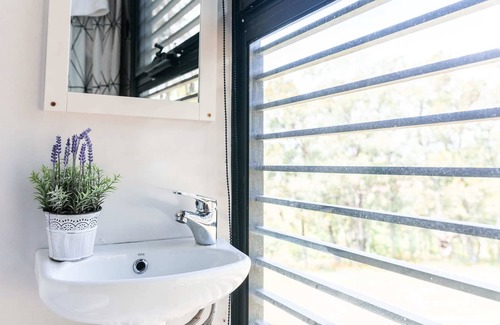 Kanimbla House | Kanimbla Valley Willow Tree Bend