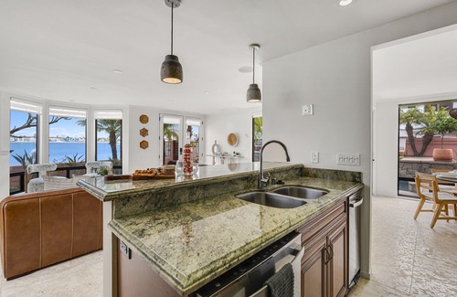 San Diego House | Kanipali Bayfront Pool, Spa Mission Beach Gem