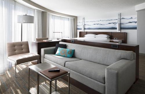 Southmoreland Hotel | Kansas City Marriott Country Club Plaza