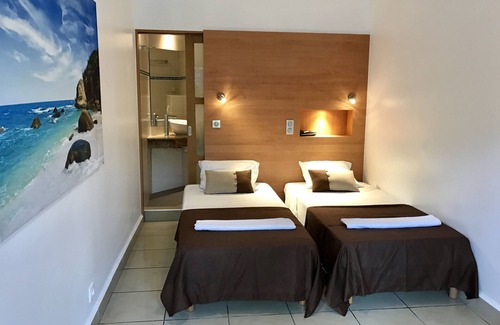 Pointe de la verdure Hotel | Karaibes Hotel