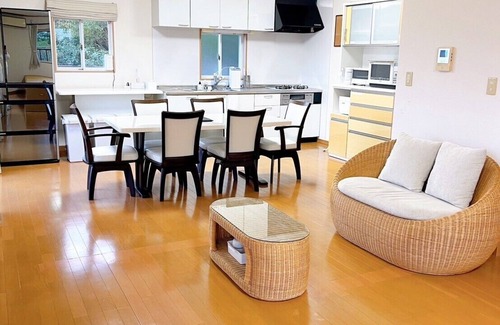 Shimoda House | Karaoke rooms with barrier-free access】Hotels with spacious bathtubs to enjoy Shimoda Onsen BBQ allowed