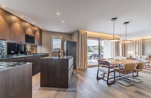 Bastide Giraud Apartment | Karine By Terry's Homes