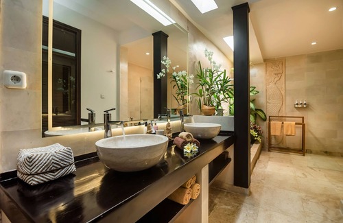 Sanur Hotel | Karmagali Boutique Suites (Adults Only) & Private villas (families)
