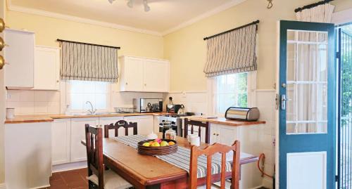 Graaff-Reinet House | Karoo House Collection - 54 Middle