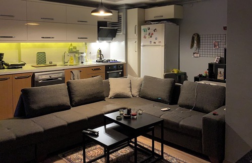 Karsiyaka Apartment | Karsiyaka central location, 10 minutes to public transport