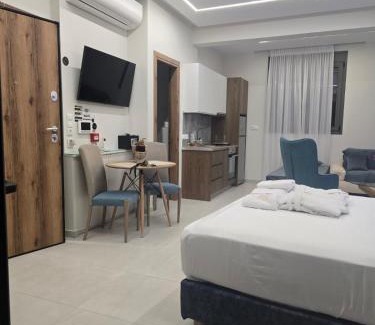 Agrinio Apartment | KARYDAS SUITES by STYLIANOS KARYDAS IKE