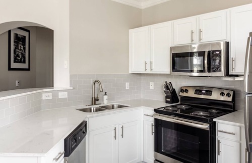 Pearland Apartment | Kasa | Timeless Space in South Houston | Pearland