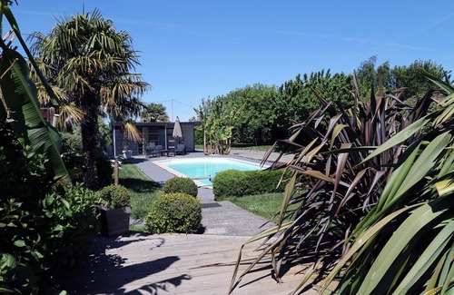 Saint-Meloir-des-Ondes Villa | Kastelluce 2