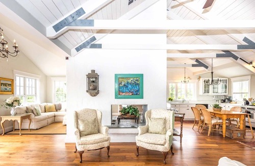 Katama House | Katama Bay Contemporary With Water Views
