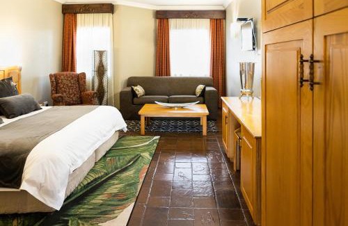 Kathu Hotel | Kathu Gamagara Lodge