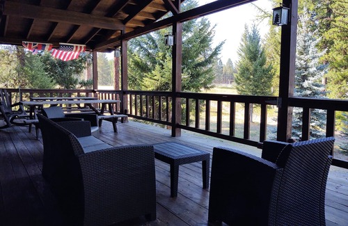 Seeley Lake Cabin | Katie Kabin