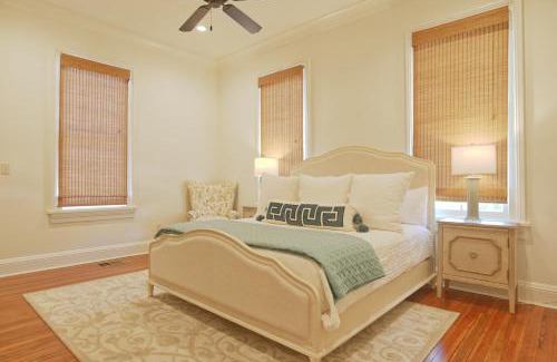 Natchez House | Katie's Cottage in Natchez, Charming Historic Home