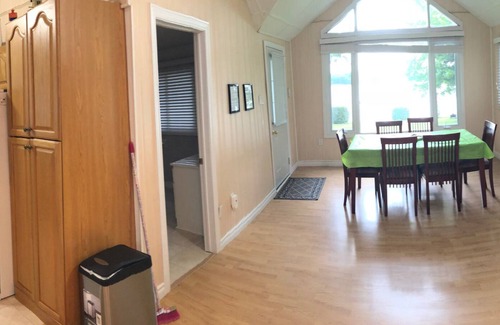 Gannon Village Cottage | Kawartha Lakehouse - Private resort